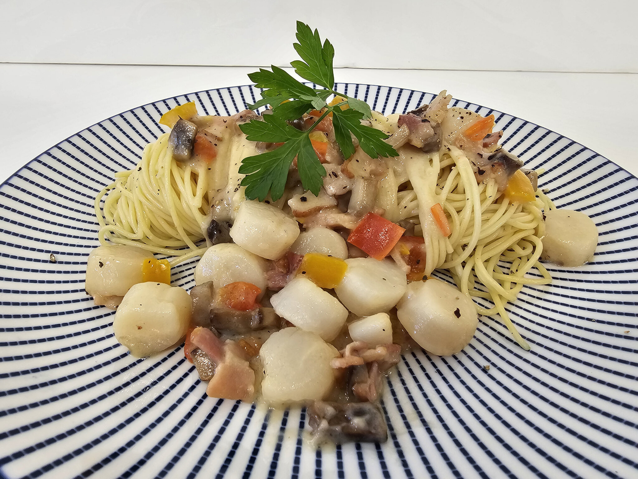 PATAGONIAN SCALLOPS IN SAUCE GARLIC CREAM Clearwater